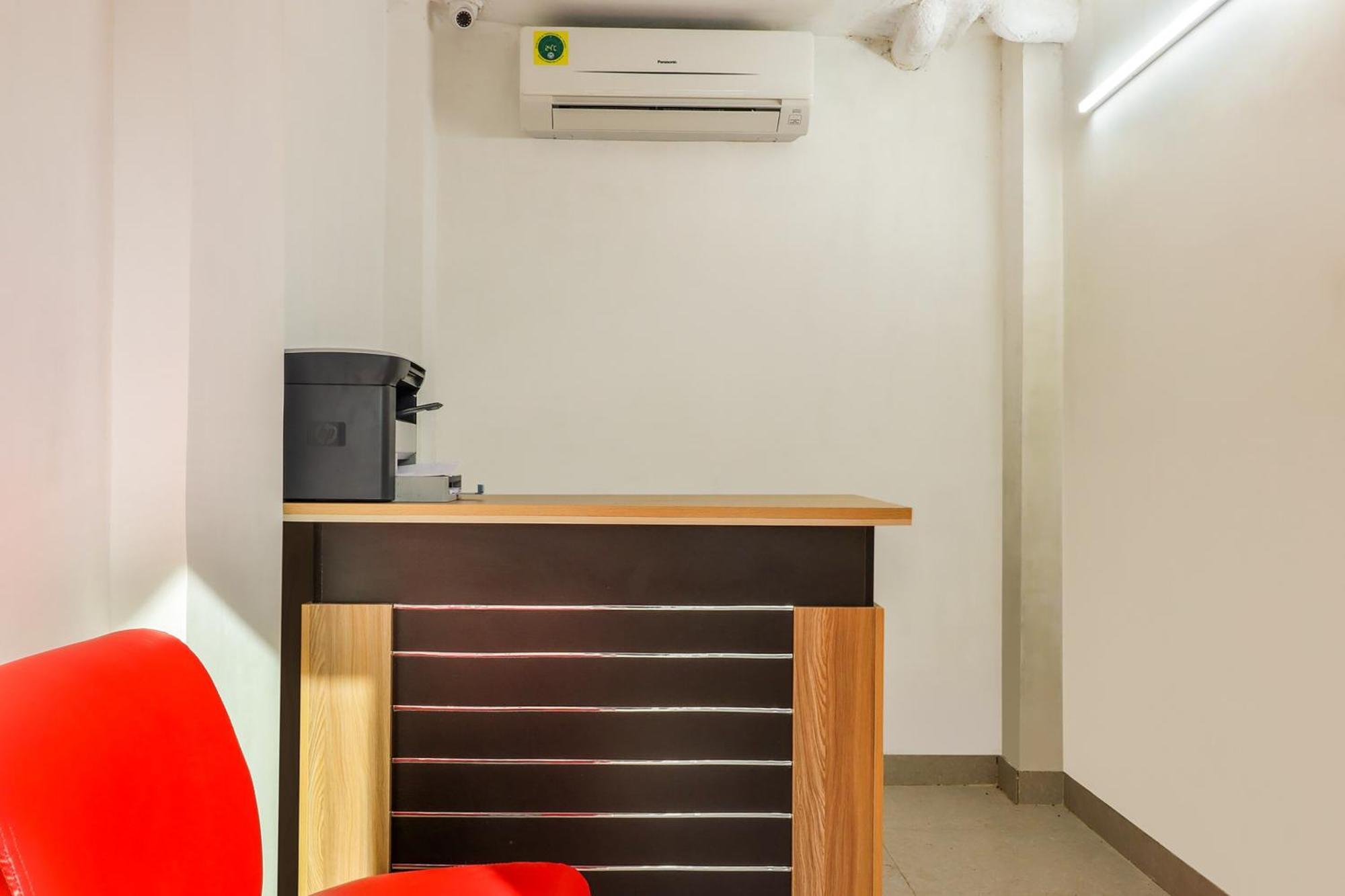 Hotel O Vgs Chinhat 외부 사진