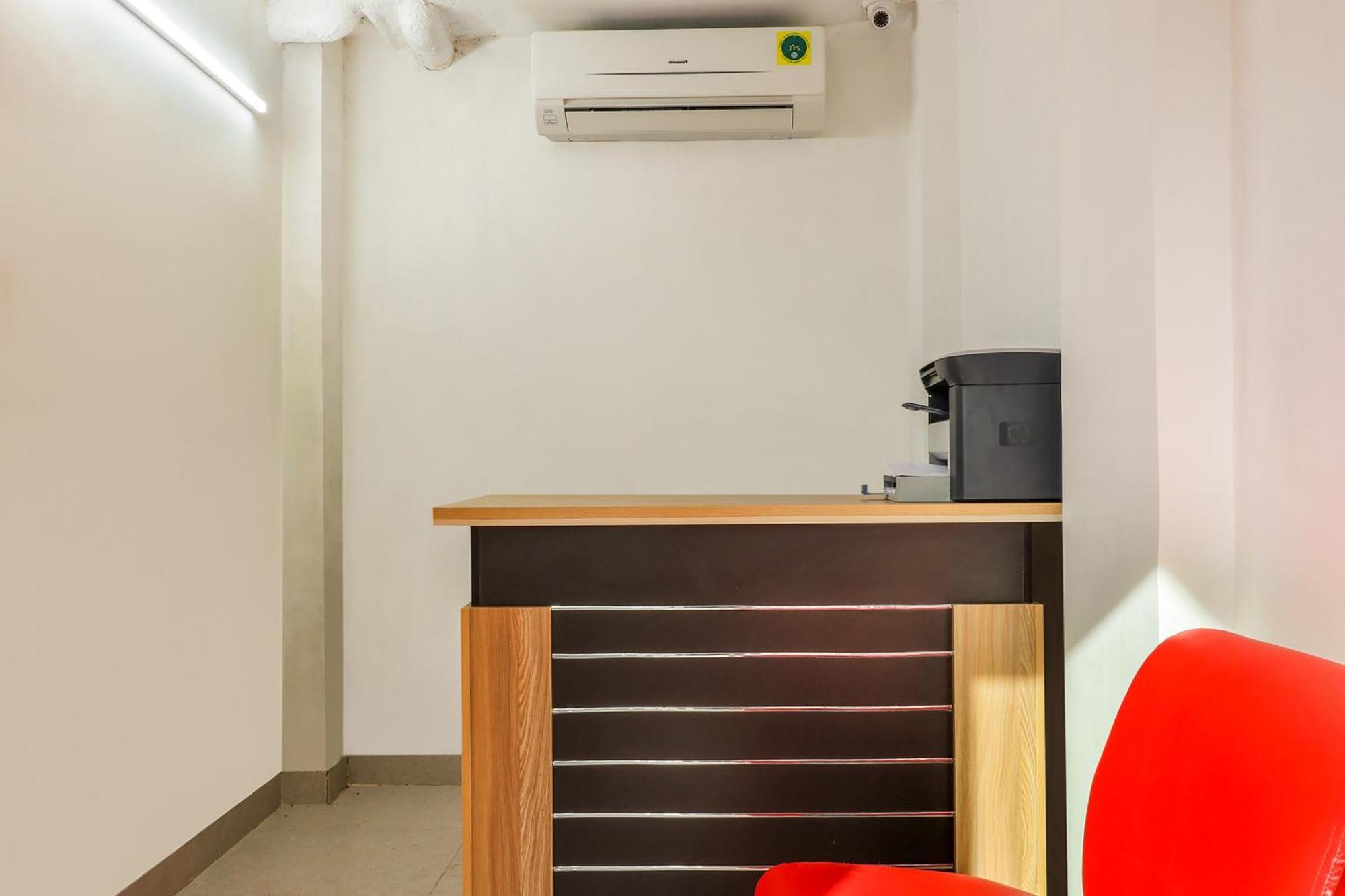 Hotel O Vgs Chinhat 외부 사진