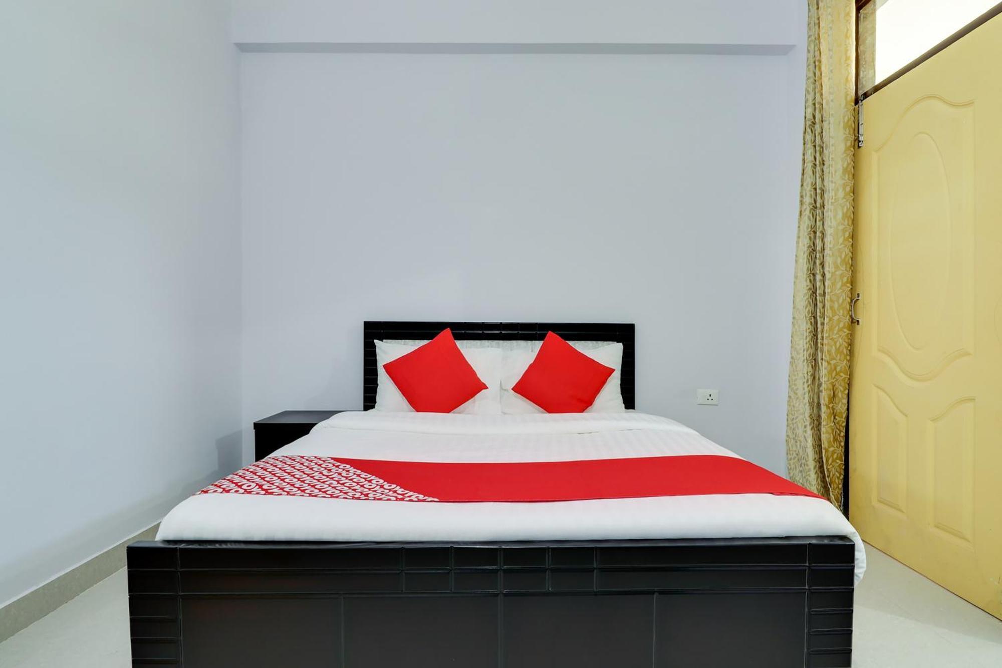 Hotel O Vgs Chinhat 외부 사진